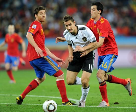 欧洲杯德国对西班牙历史（欧足联德国对西班牙比分）