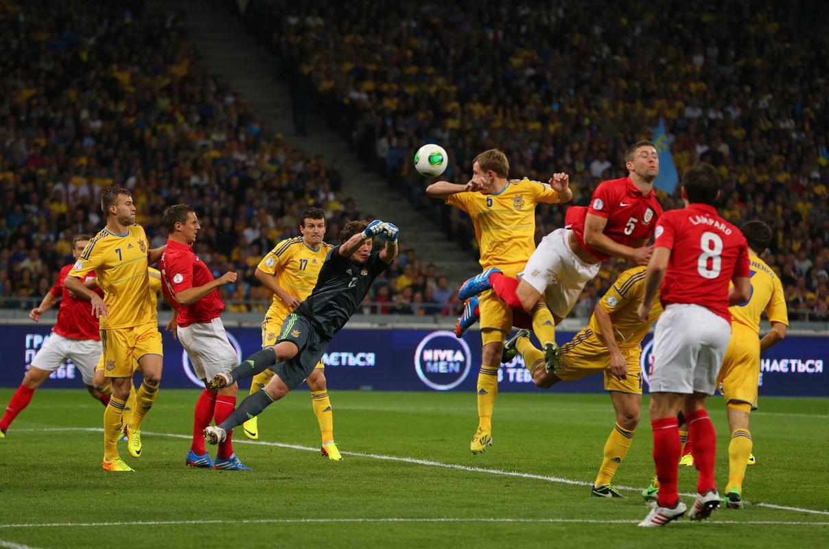 乌克兰欧洲杯出场仪式图片（欧洲杯乌克兰出局了吗）