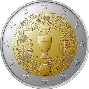 欧洲杯足球纪念章（欧洲杯纪念币有收藏价值么）