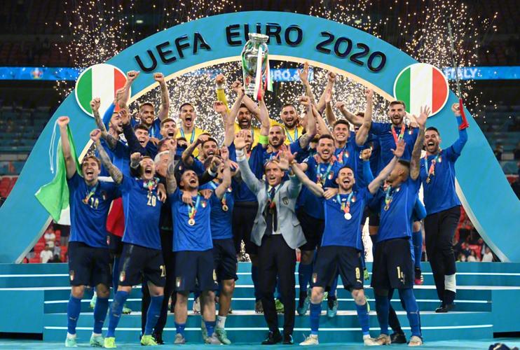 意大利之夏配欧洲杯（意大利球队欧洲杯）