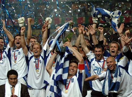 希腊拿过几次欧洲杯冠军（希腊夺得欧洲杯是哪一年）