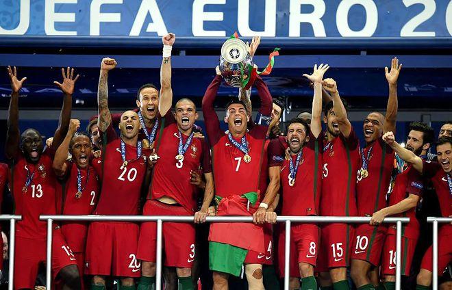 葡萄牙欧洲杯艰难（欧洲杯葡萄牙被淘汰了）