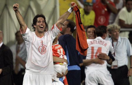 2004年欧洲杯荷兰瑞典（2004年欧洲杯荷兰队）